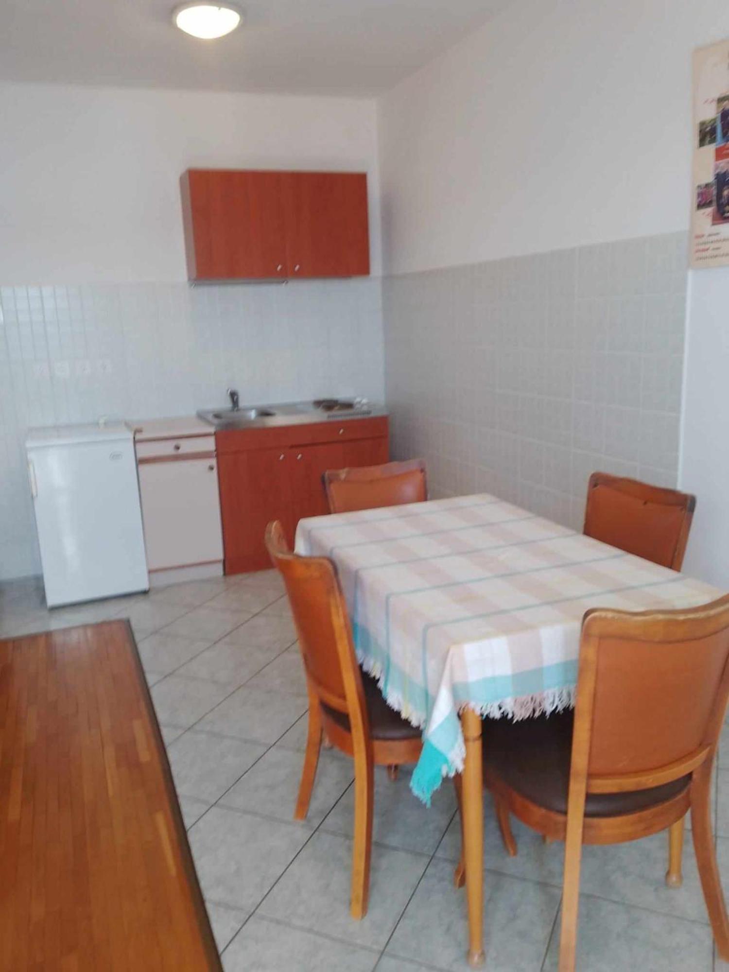 Apartment Pemper Novi Vinodolski Zewnętrze zdjęcie